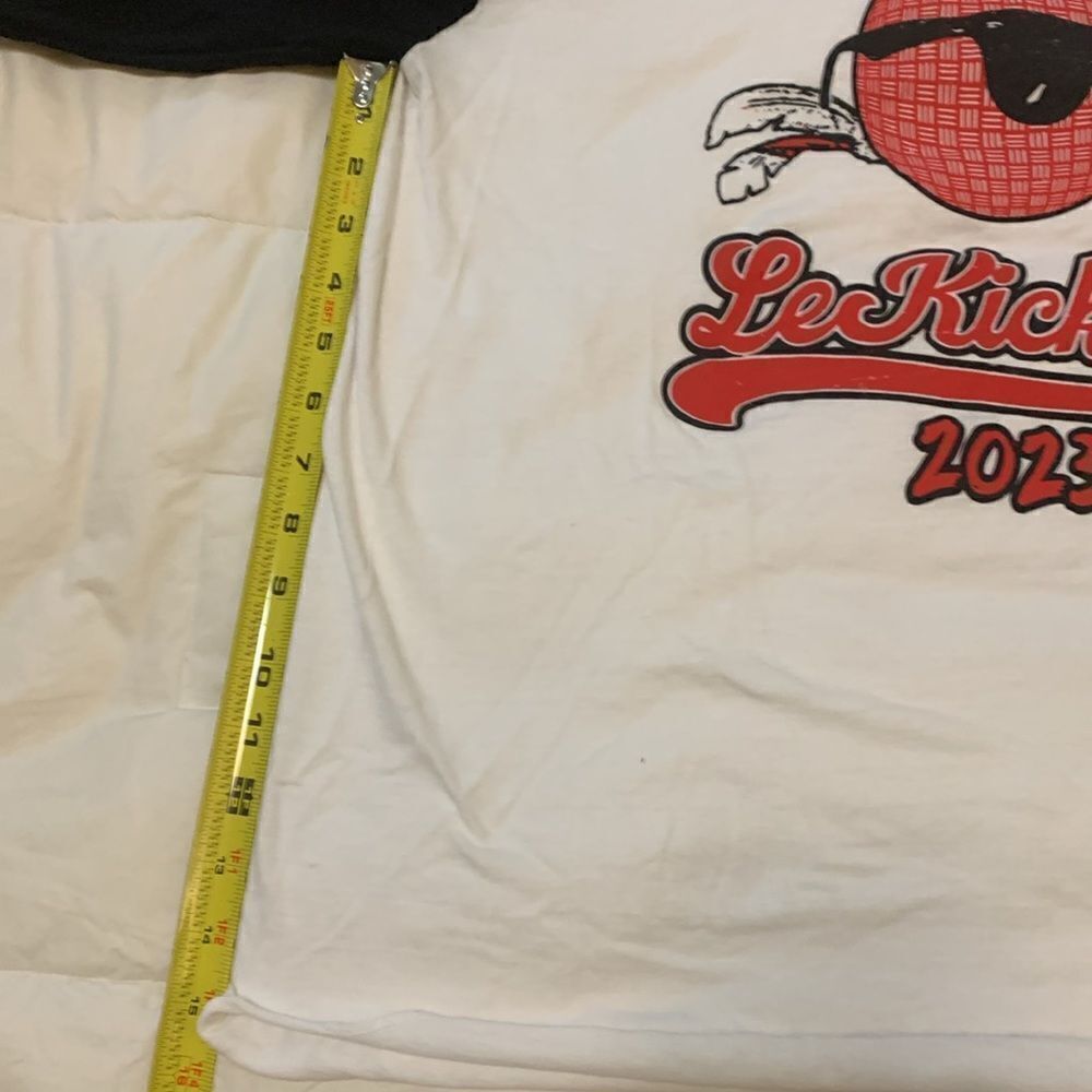 Baseball shirt, Le Kickball, ladies medium, 💯 cotton, like new - Picture 6 of 10